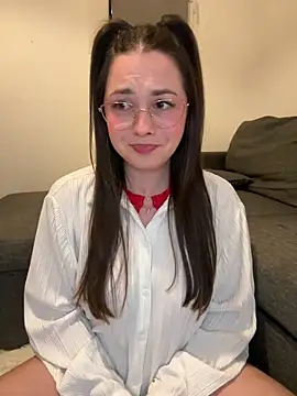 liloush   online show from 04/04/26, 08:48