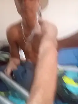 Snapshot of andru898 chatting on 10/23/25, 06:50 andru898 online show from 10/23/25, 06:50