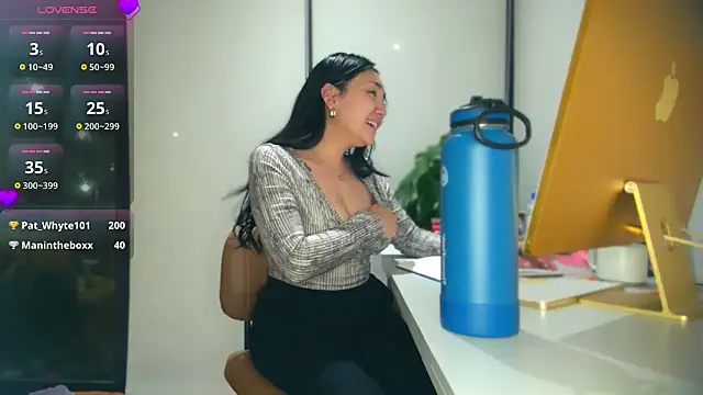 yuzhara online show from 09/10/25, 03:16