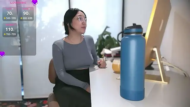 yuzhara online show from 10/07/25, 02:18