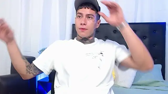 setthomas online show from 11/04/25, 02:21