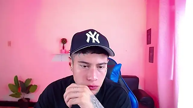 setthomas online show from 11/05/25, 01:58