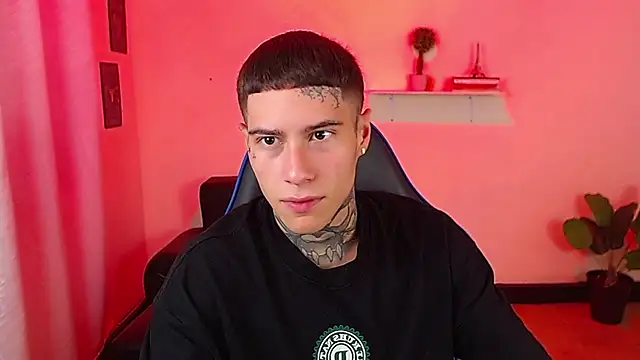 setthomas online show from 12/22/25, 08:42