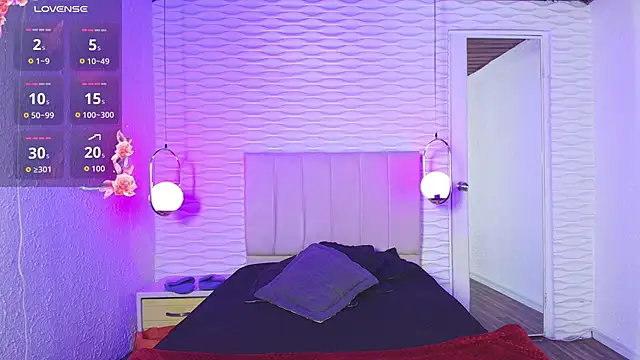 Snapshot of ly_lulu chatting on 11/04/25, 07:06 ly lulu online show from 11/04/25, 07:06