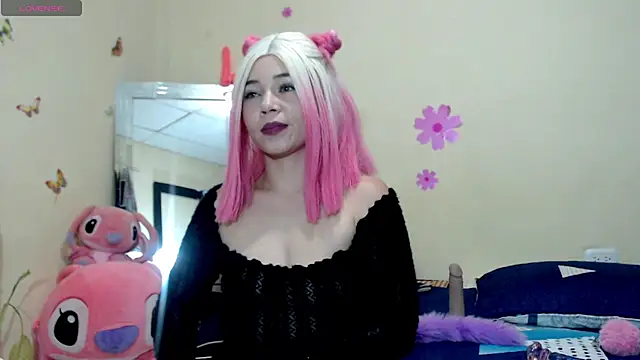 Snapshot of amatista_Ross chatting on 11/11/25, 04:40 amatista Ross online show from 11/11/25, 04:40