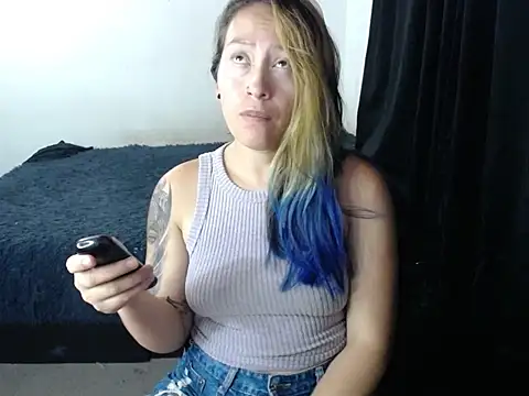 Snapshot of nath_92 chatting on 10/18/25, 03:08 nath 92 online show from 10/18/25, 03:08