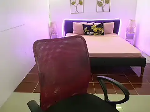 Snapshot of PUSSYCOCK_DOLL chatting on 11/13/25, 10:57 PUSSYCOCK DOLL online show from 11/13/25, 10:57