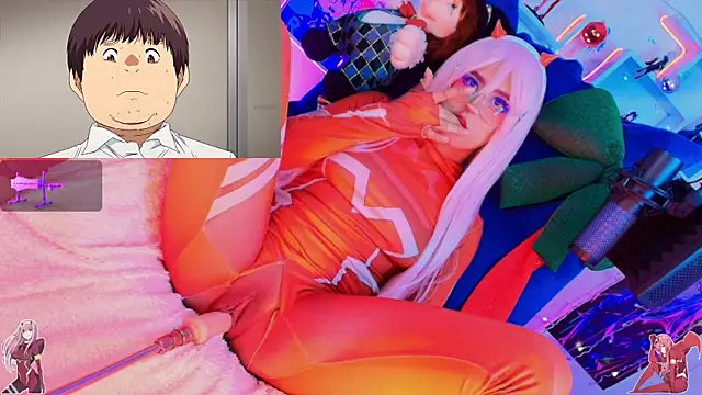 Snapshot of kyomii- chatting on 11/30/25, 02:01 kyomii- online show from 11/30/25, 02:01