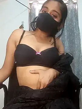 shrutee12 online show from 12/18/25, 07:46