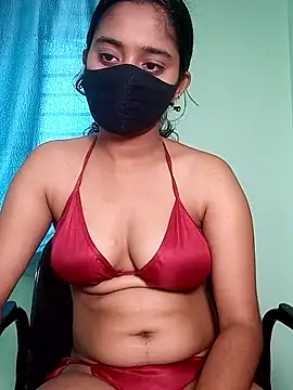 shrutee12 online show from 04/25/26, 07:44