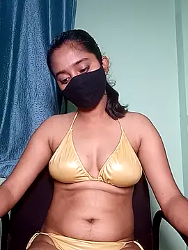 shrutee12 online show from 04/24/26, 05:26