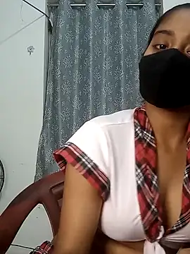 shrutee12 online show from 11/04/25, 05:39