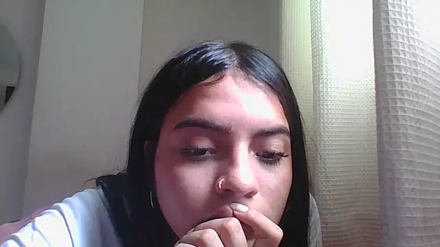 Lucy 2025 online show from 09/29/25, 06:57