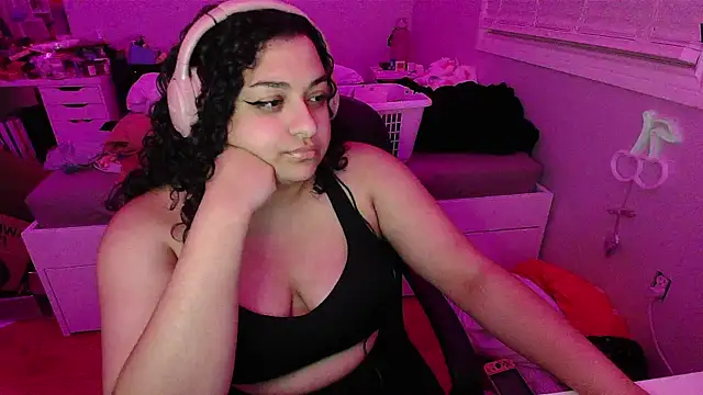 Snapshot of chericheesecake chatting on 09/20/25, 04:06 chericheesecake online show from 09/20/25, 04:06