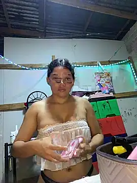 Snapshot of Rico02j chatting on 07/06/26, 02:29 Rico02j online show from 07/06/26, 02:29