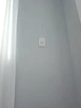 Snapshot of Miss_Pompitas23 chatting on 10/18/25, 06:43 Miss Pompitas23 online show from 10/18/25, 06:43