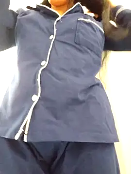 Snapshot of Miss_Pompitas23 chatting on 10/28/25, 06:07 Miss Pompitas23 online show from 10/28/25, 06:07