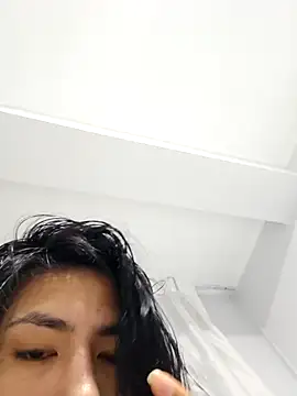 Snapshot of Miss_Pompitas23 chatting on 11/17/25, 05:33 Miss Pompitas23 online show from 11/17/25, 05:33