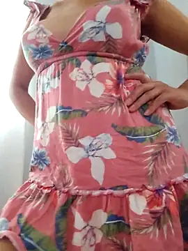 Snapshot of Miss_Pompitas23 chatting on 11/08/25, 09:18 Miss Pompitas23 online show from 11/08/25, 09:18