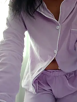 Snapshot of Miss_Pompitas23 chatting on 11/29/25, 06:19 Miss Pompitas23 online show from 11/29/25, 06:19