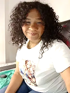 Snapshot of Kymy_marquez chatting on 10/07/25, 09:49 Kymy marquez online show from 10/07/25, 09:49