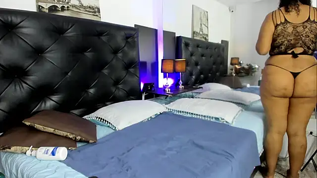 Kymy marquez online show from 03/02/26, 08:38