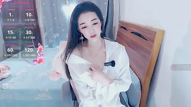 yaoyao-baby520 online show from 04/06/26, 12:28