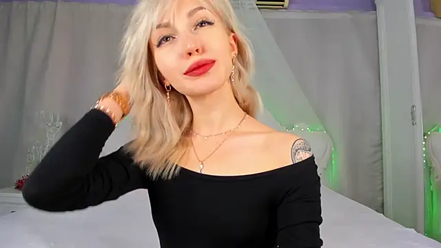 LisaFoxyMe online show from 01/10/26, 01:56