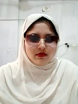 Snapshot of Nusrat-N chatting on 07/02/26, 06:08 Nusrat-N online show from 07/02/26, 06:08