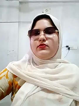 Snapshot of Nusrat-N chatting on 07/04/26, 03:46 Nusrat-N online show from 07/04/26, 03:46