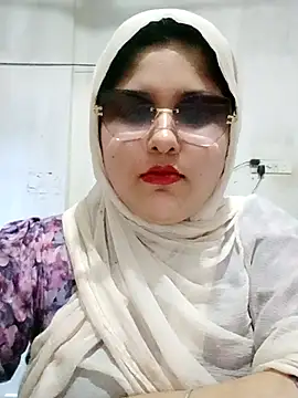 Snapshot of Nusrat-N chatting on 07/13/26, 03:50 Nusrat-N online show from 07/13/26, 03:50