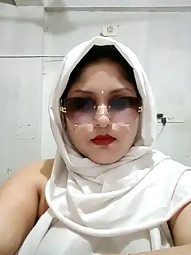 Nusrat-N online show from 04/20/26, 03:46