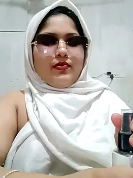 Nusrat-N online show from 04/19/26, 01:45