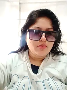 Nusrat-N online show from 12/14/25, 08:42