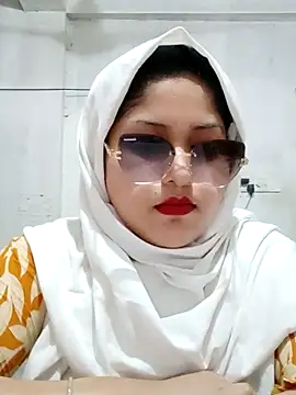 Nusrat-N online show from 04/12/26, 01:31
