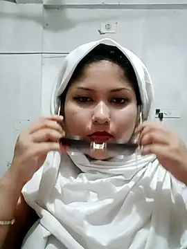 Nusrat-N online show from 04/21/26, 04:35