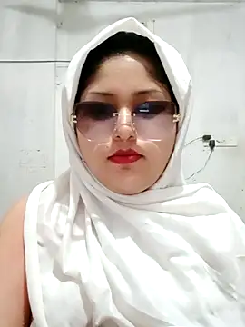 Nusrat-N online show from 04/11/26, 01:13