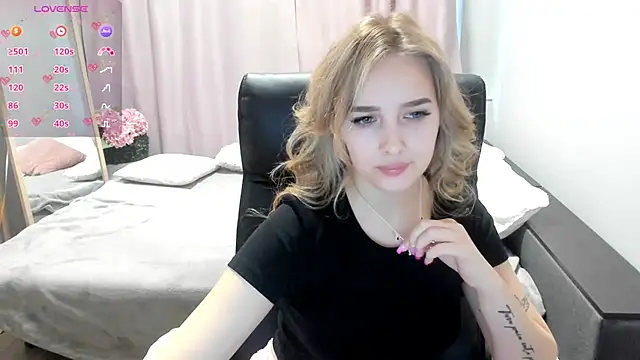 TaisiaHot online show from 02/25/26, 09:09