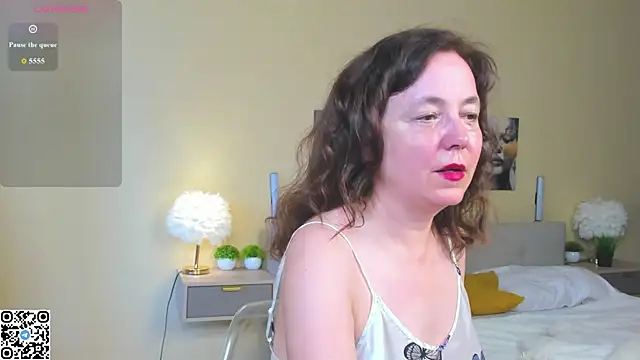 Snapshot of Kira_Adler chatting on 06/07/26, 01:00 Kira Adler online show from 06/07/26, 01:00