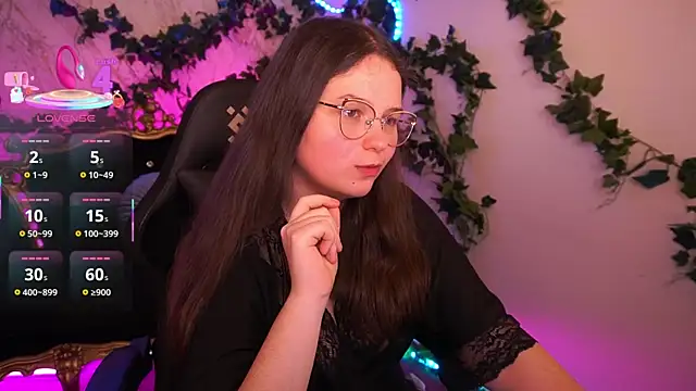 Snapshot of SophieDreamss chatting on 11/05/25, 02:31 SophieDreamss online show from 11/05/25, 02:31