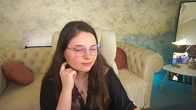 Snapshot of SophieDreamss chatting on 11/22/25, 11:14 SophieDreamss online show from 11/22/25, 11:14