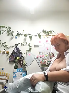 TerezaVelvet online show from 10/21/25, 05:18