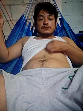 Snapshot of chaparrithosexibb chatting on 10/28/25, 03:40 chaparrithosexibb online show from 10/28/25, 03:40