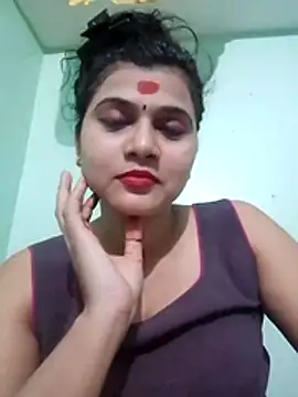 Kavya-Tiwari online show from 11/01/25, 06:24