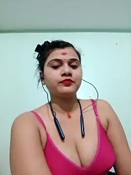 Kavya-Tiwari online show from 10/21/25, 05:56