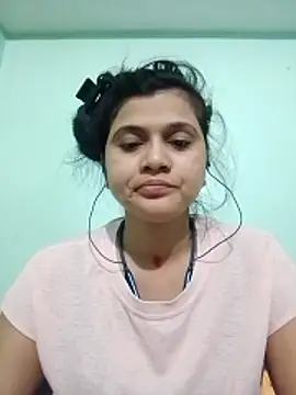Kavya-Tiwari online show from 11/06/25, 11:58