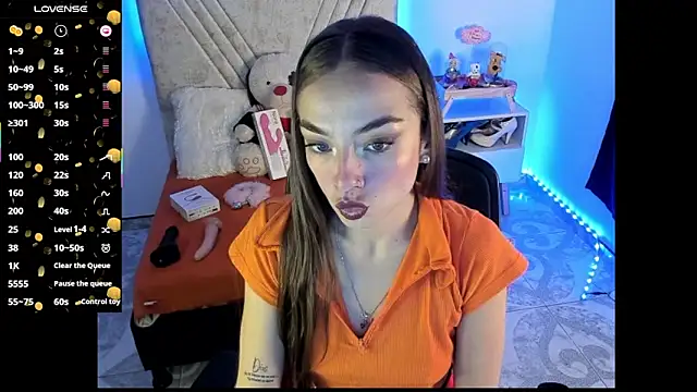 Snapshot of Mia_Victoria22 chatting on 07/01/26, 03:07 Mia Victoria22 online show from 07/01/26, 03:07