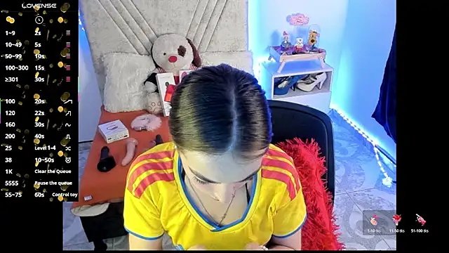 Snapshot of Mia_Victoria22 chatting on 07/08/26, 03:45 Mia Victoria22 online show from 07/08/26, 03:45