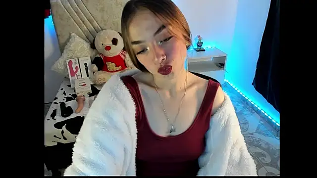 Snapshot of Mia_Victoria22 chatting on 03/24/26, 02:06 Mia Victoria22 online show from 03/24/26, 02:06