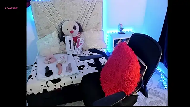 Mia Victoria22 online show from 04/29/26, 02:05